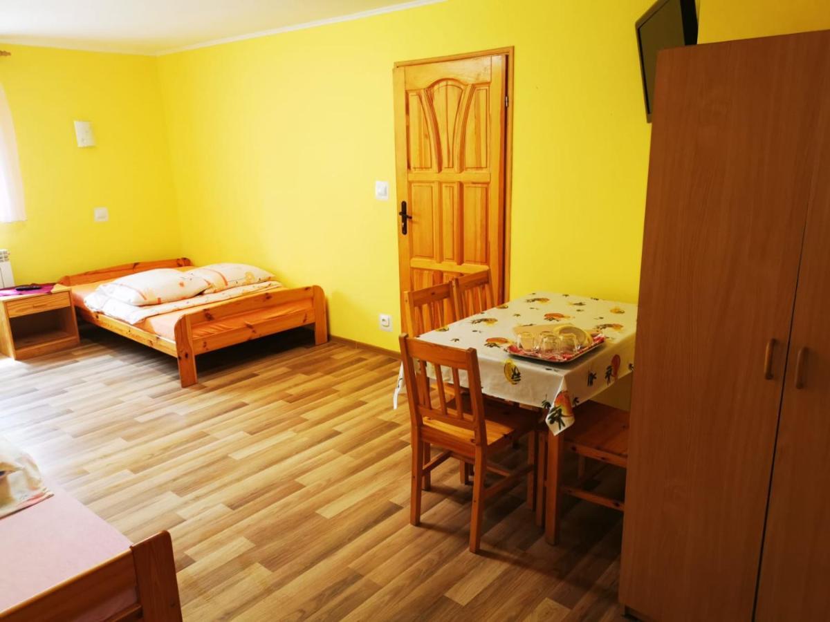 Pokoje Nad Strumykiem W Polanczyku Tel 13- 469 -2257 Exterior foto